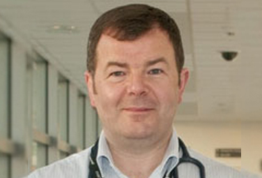 Dr. Ian Bruce, MD, FRCP